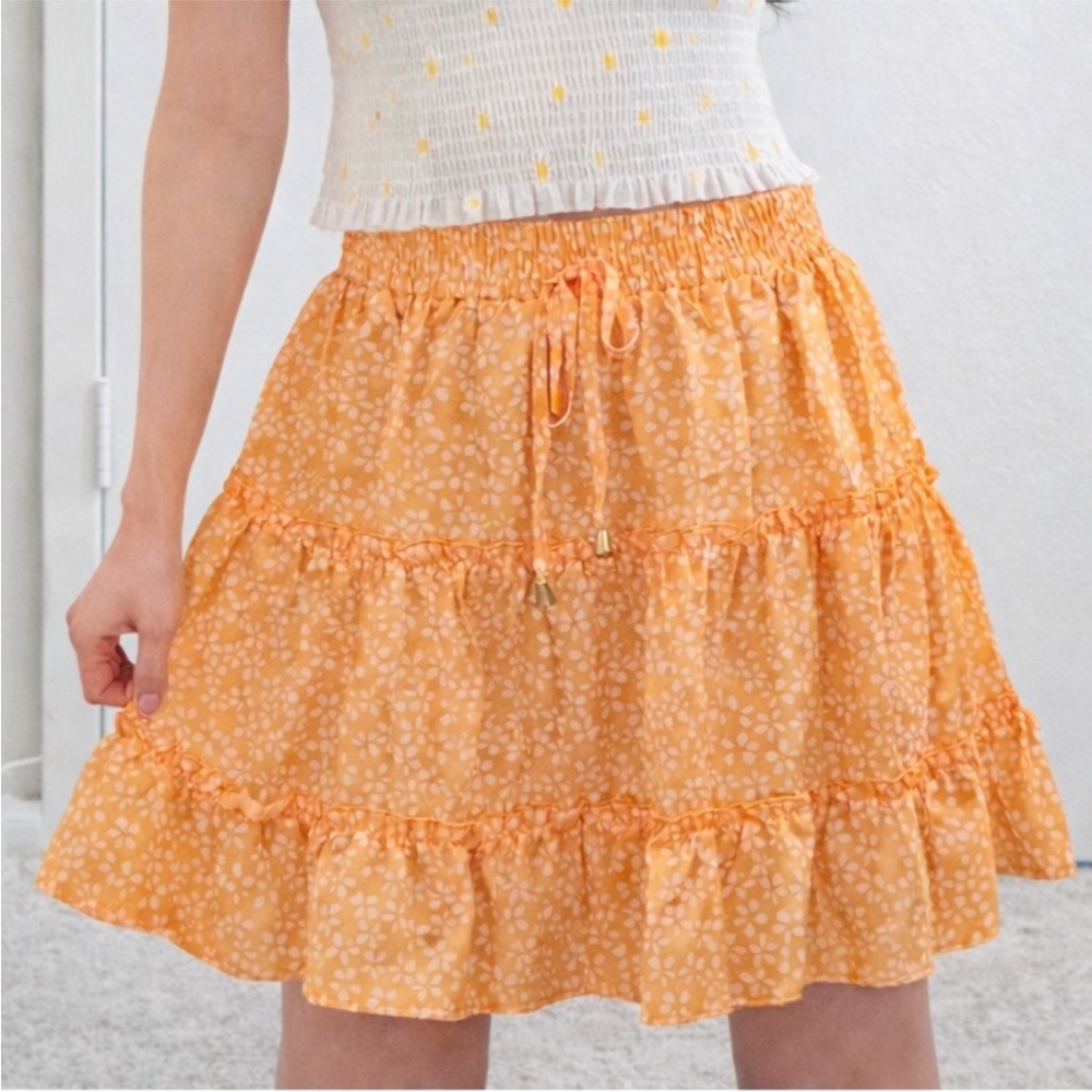 0014: Boho Tiered Ruffle Floral Orange Skirt          Size S/M